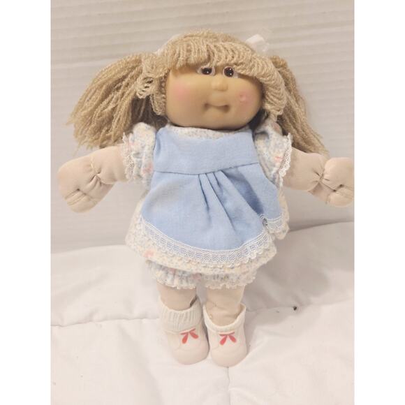 Cabbage Patch Kids Other - Vtg Cabbage Patch Mini Kids Doll Blonde Hair Brown Eyes Dimple Shoes Soks Gift